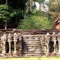 Angkor - 36 - New window